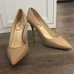 Circus by Sam Edelman Nude Pumps